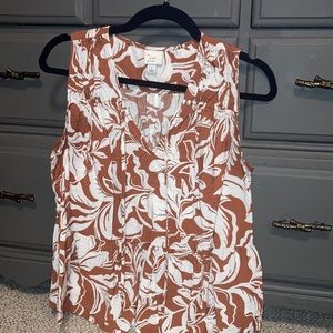 Sleeveless blouse